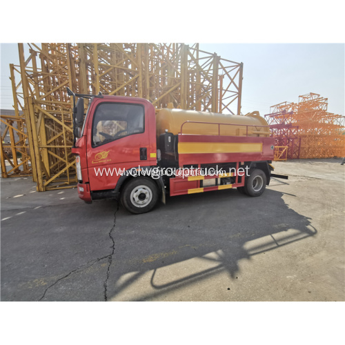 HOWO4x2 Vacuum Sewage Suction Truck